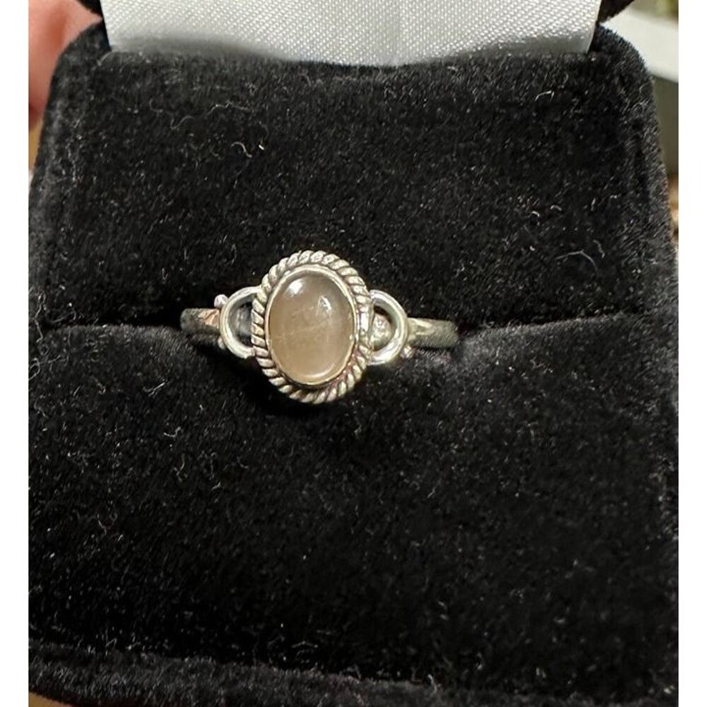 .925 Sterling Silver Genuine Rose Quartz Ring Size 8
